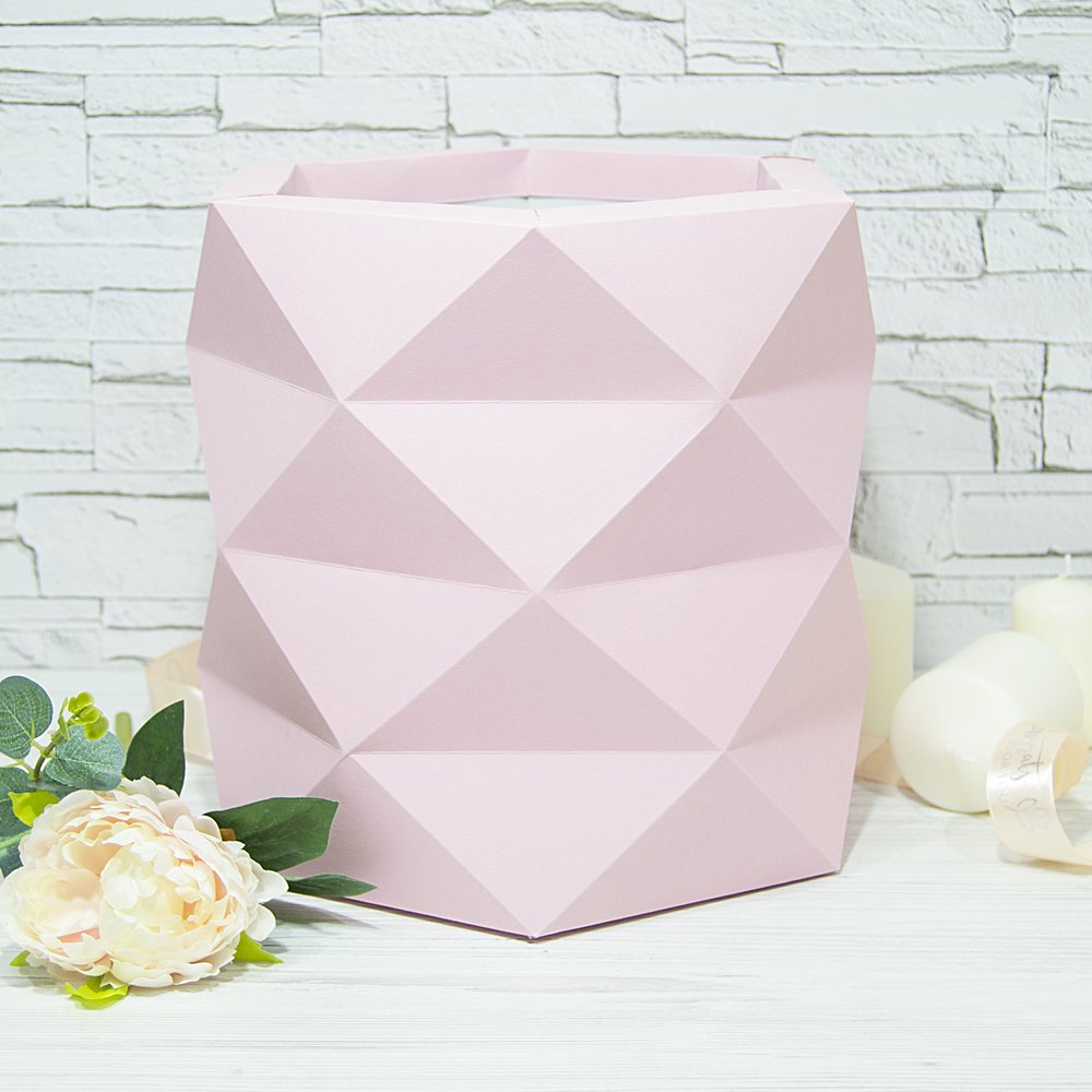 Багатогранна коробка, розмір L - ніжно рожева