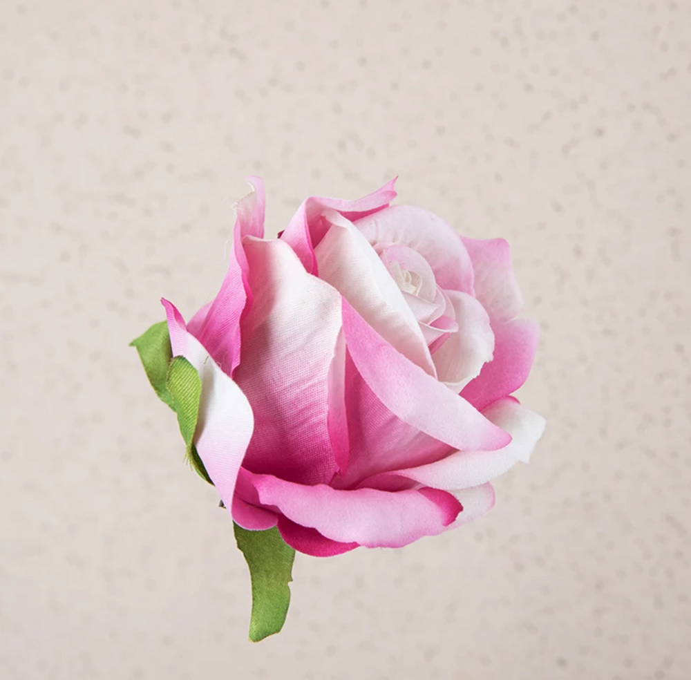 Головка троянди 8 см х 5,5 см - біло-рожева