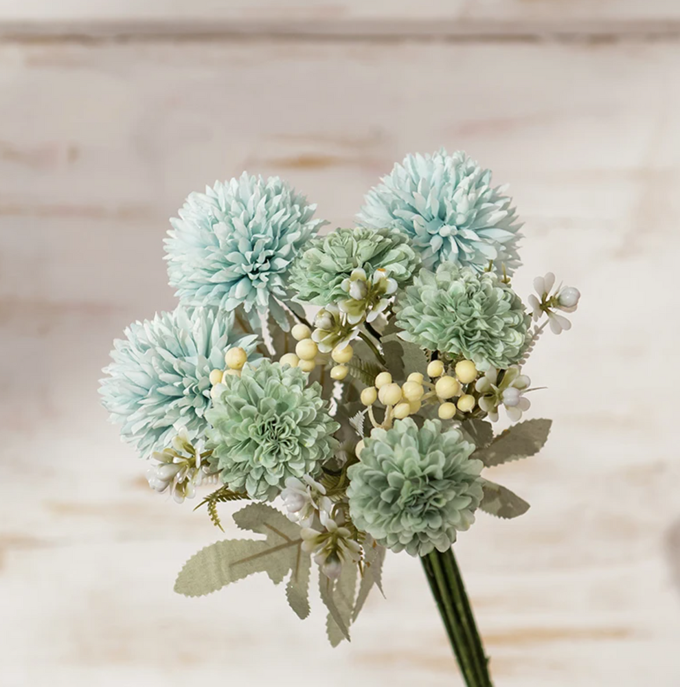 Букет 15 - хризантеми, жоржини - блакитний