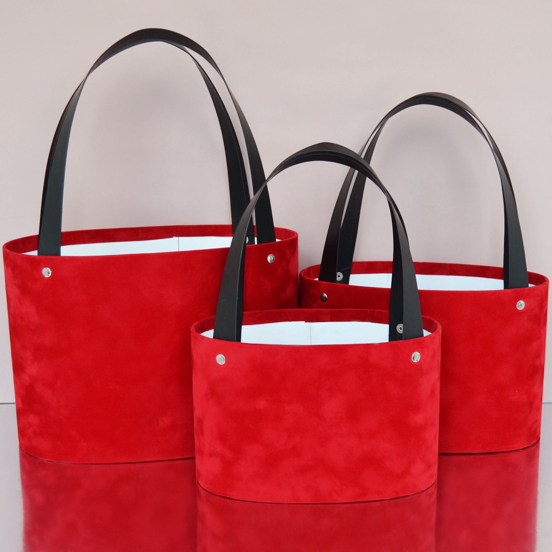 Набір оксамитових овальних сумок з ручками - червоний