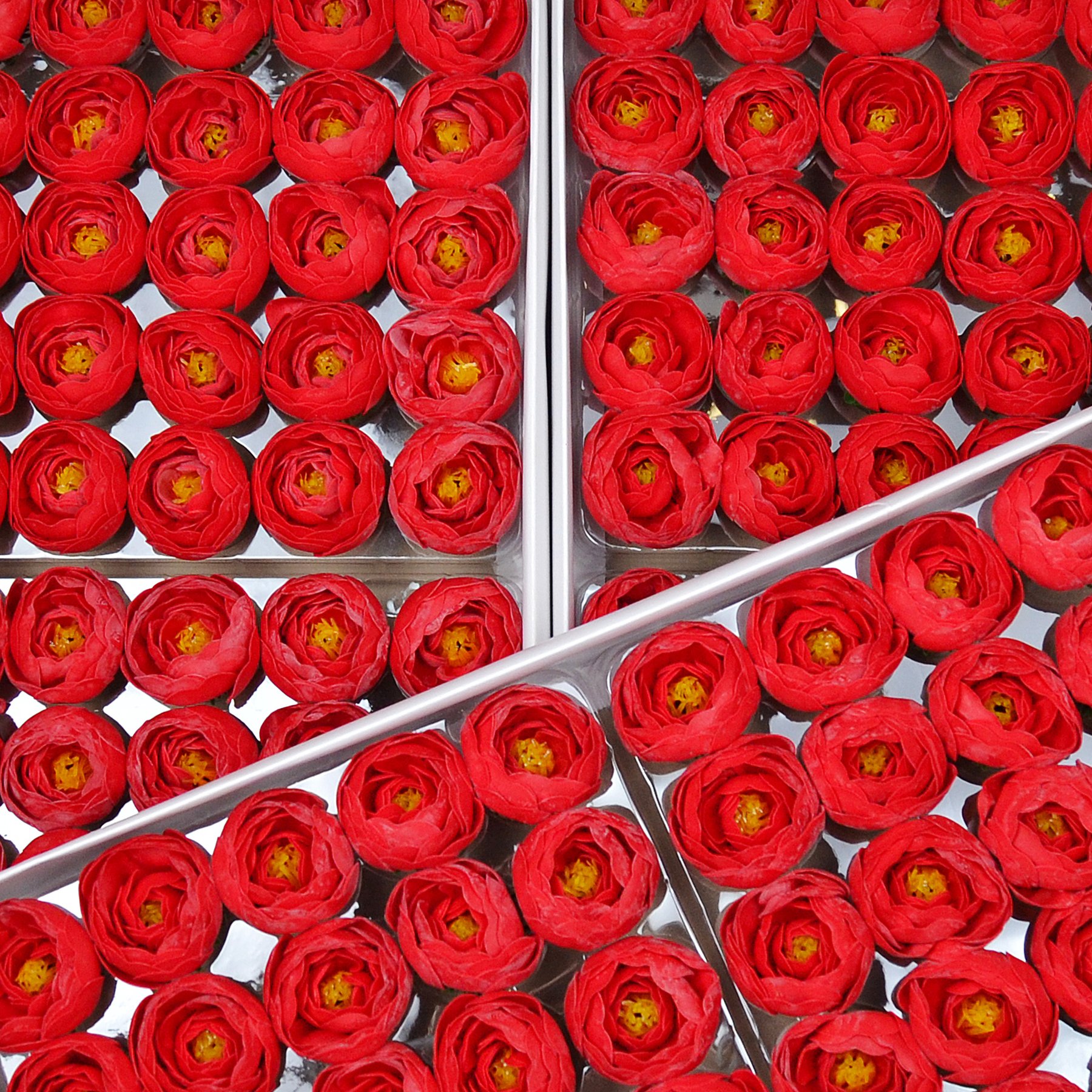 Набір мильних квітів ранункулюс - червоний
