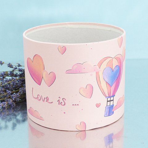 Шляпна коробка D14 - "Love is"