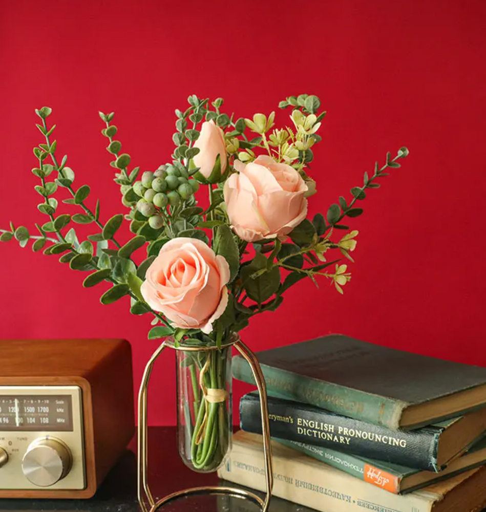 Букет 8 - троянди, евкаліпт, зелень - рожевий