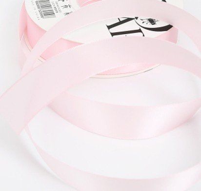 Атласна стрічка преміум, 25 мм - 165 Light Pink